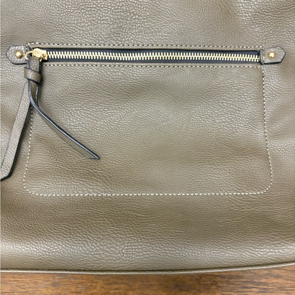 NWT La Terre Fashion Tote Handbag and Wallet 2 in 1 Olive Green - Picture 2 of 8